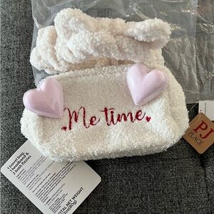 PJ Place-NEW with tags-Womens Me Time 4-Piece Accessory Set